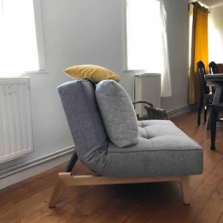 Haus An Fluss Und Prázdninový dům